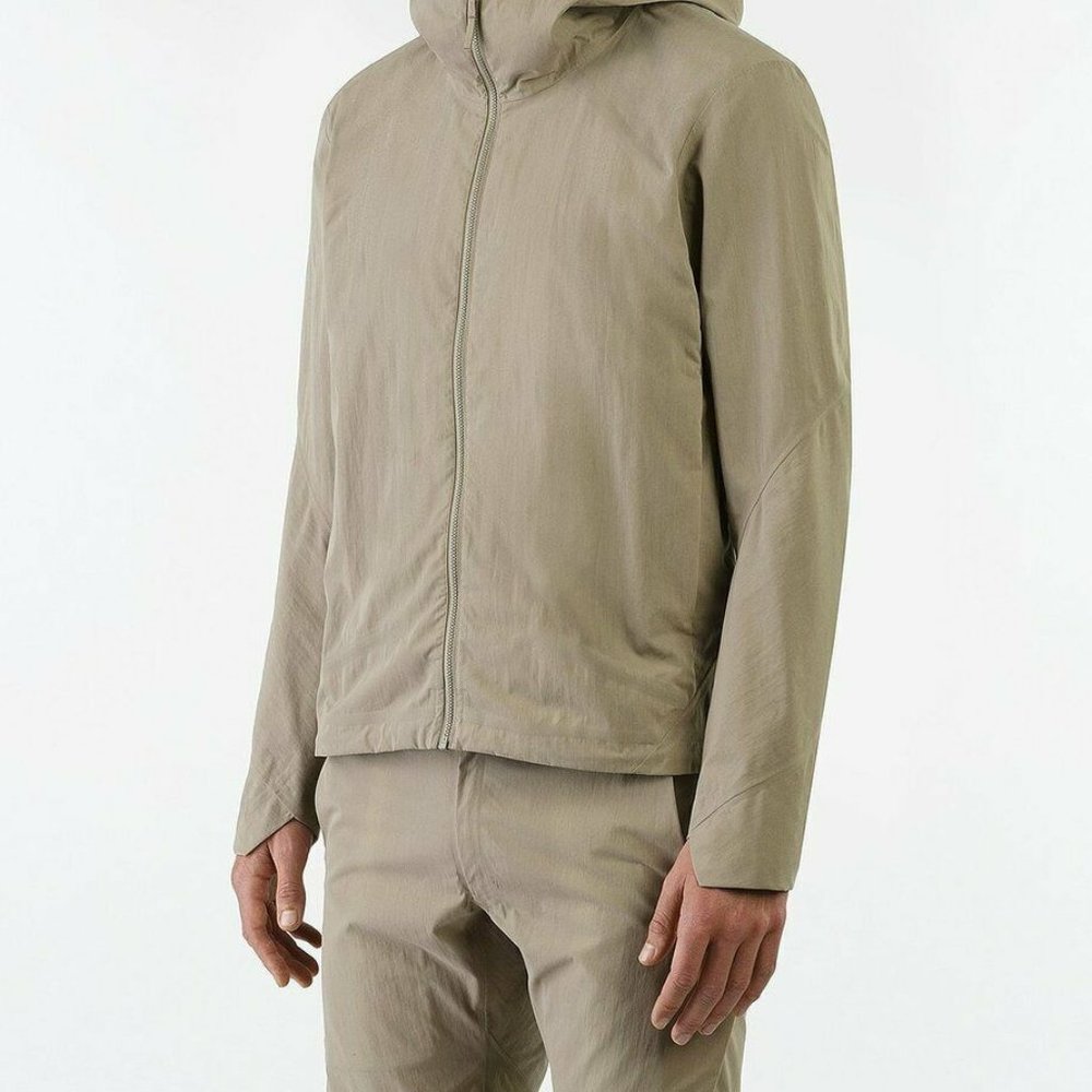 Veilance (XS) Arc'teryx Isogon Jacket - Khaki Brand New Canada